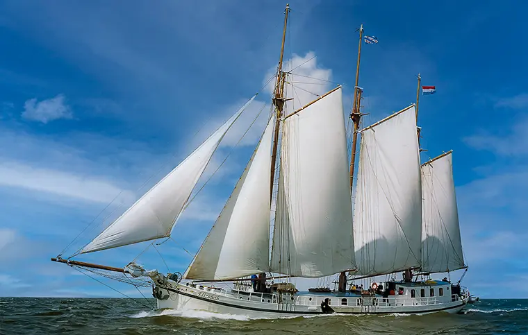 Plattbodenschiff Elizabeth für 28 Personen ab Harlingen Plattbodenschiff Elizabeth