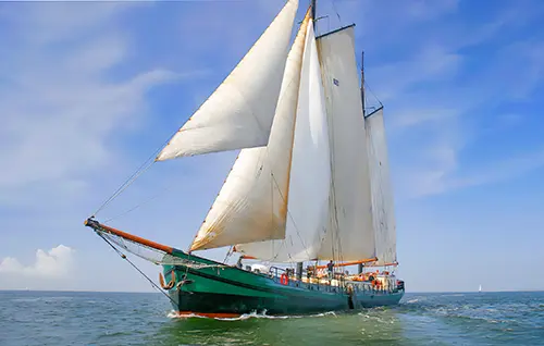 Plattbodenschiff Josina Elisabeth für 34 Personen Plattbodenschiff Josina Elisabeth
