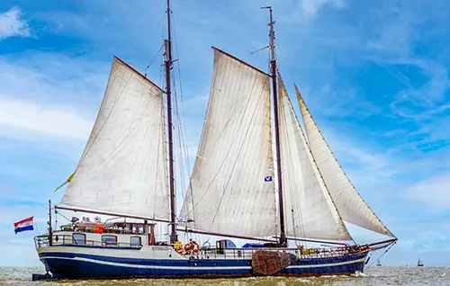 Plattbodenschiff Mermaid für 34 Personen Plattbodenschiff Mermaid