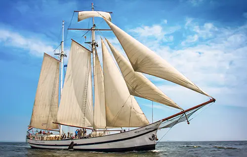 Plattbodenschiff Vliegende Hollander (Jakub Zdechovan - Frisian Sailing Company) Plattbodenschiff Vliegende Hollander