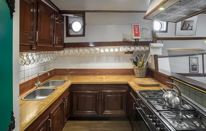 Küche Segelschiff Zeven Wouden Kombüse Segelschiff Zeven Wouden